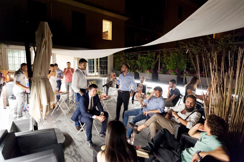 Vico Rooms And Terrace Rome Bagian luar foto